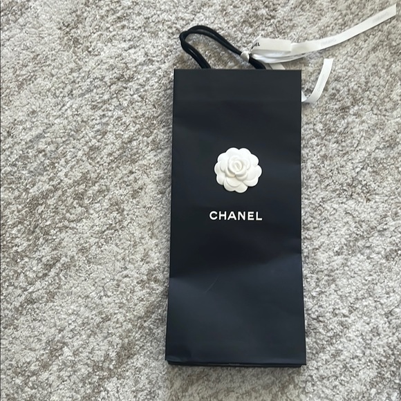 CHANEL Handbags - CHANEL Black and White Shopping Bag